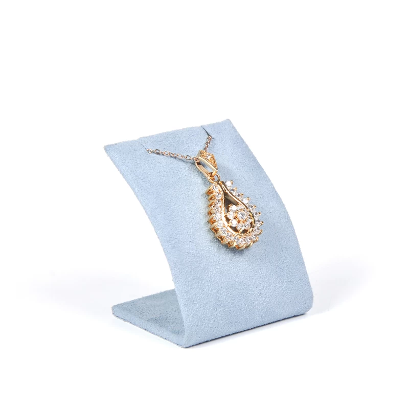 Factory wholesale pendant stand microfiber jewelry display holder with magnet