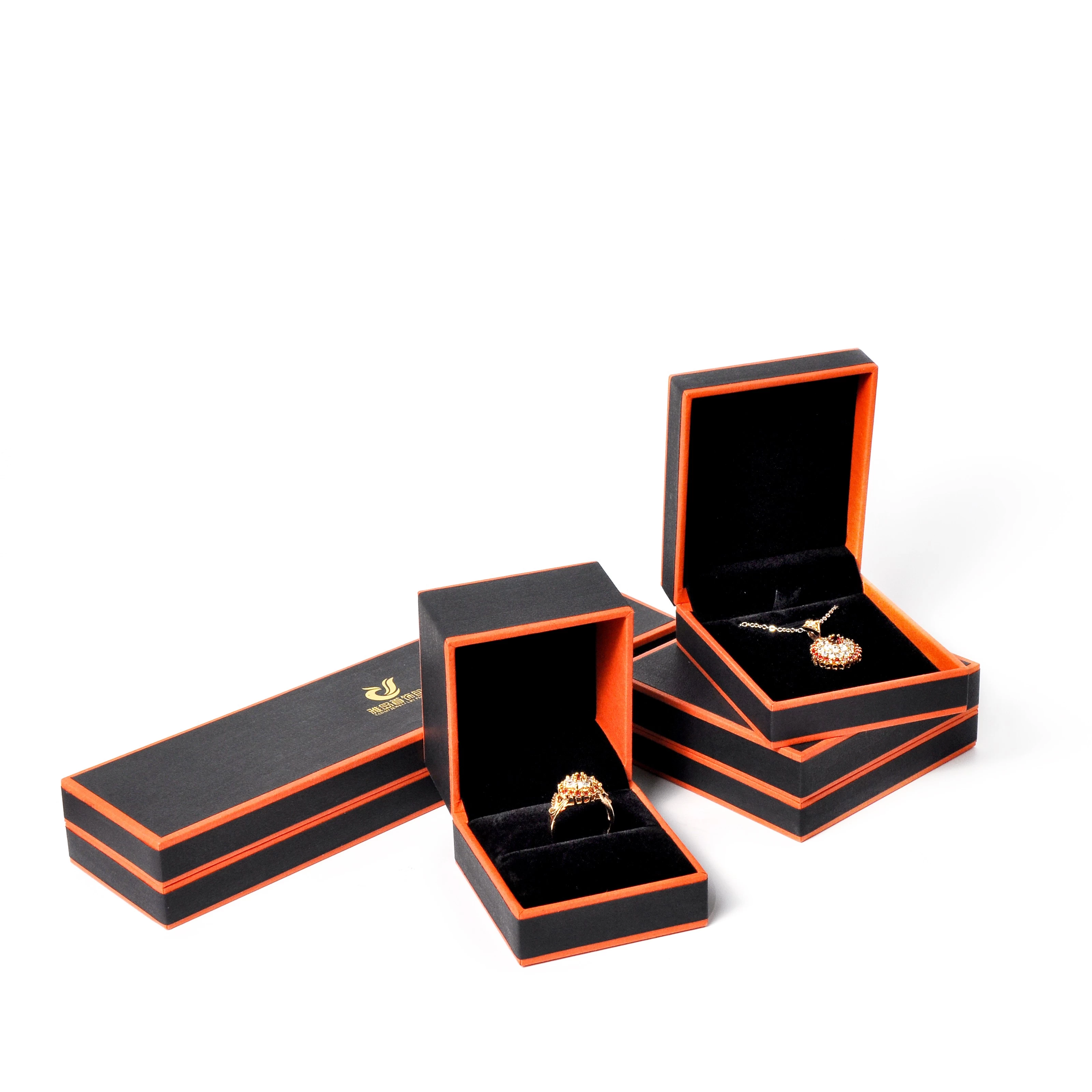 China Hot Stamping Logo Jewelry Packaging Velvet Insert Ring Box Orange Edge Custom Jewelry Box manufacturer