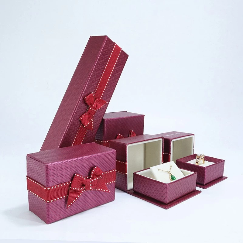 Custom new style red leather box set with lace decoration design for jewelry gift packaging