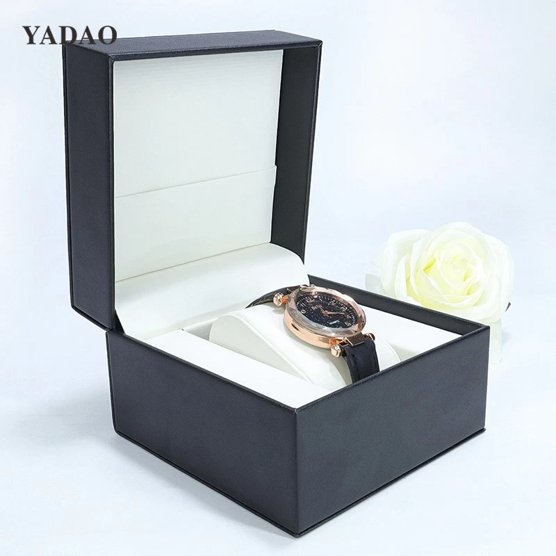 Luxurious high-ed leather watch box with free custom logo color design