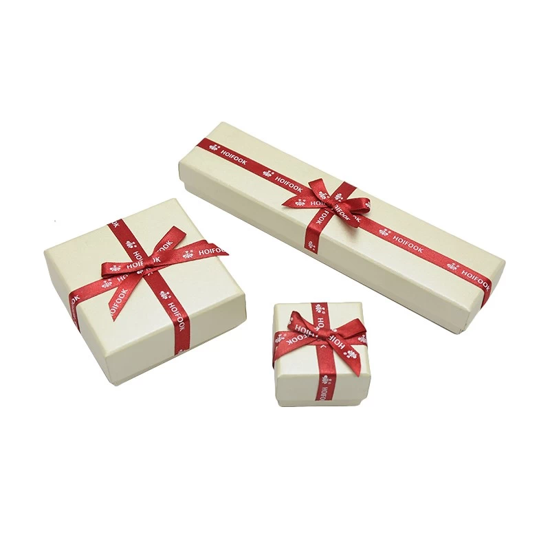 China Christmas Jewelry Gift Box Paper Packaging with Ribbon Ring Bangle Bracelet Box manufacturer