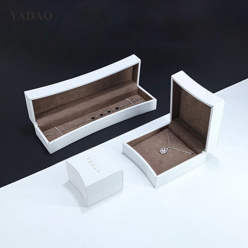 elegant pure white leather brown inside newly style diamond ring wedding fashion advanced jewellery packaging box set