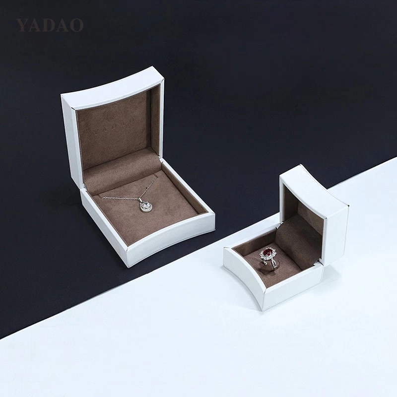 elegant pure white leather brown inside newly style diamond ring wedding fashion advanced jewellery packaging box set