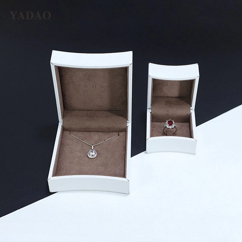 elegant pure white leather brown inside newly style diamond ring wedding fashion advanced jewellery packaging box set