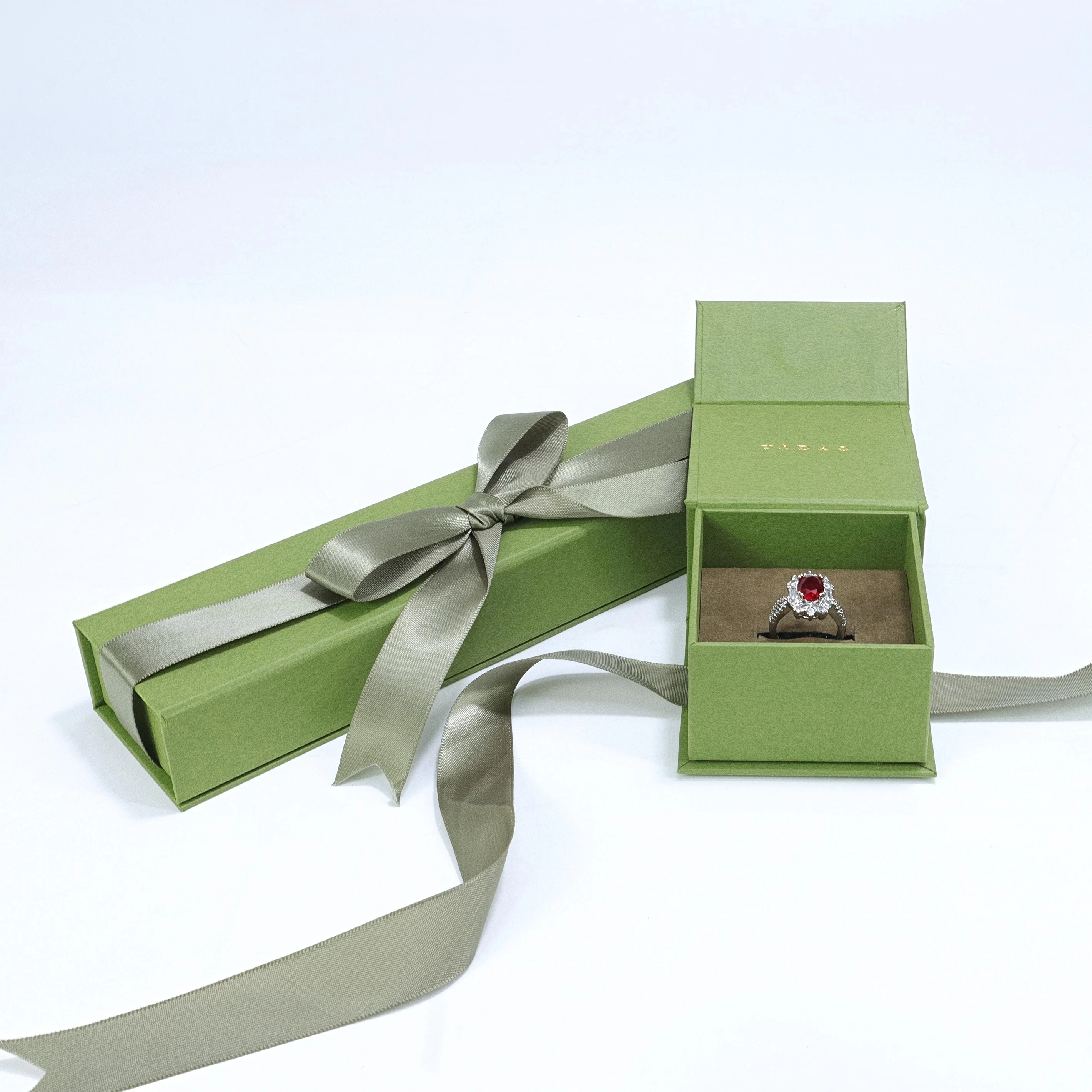 Gift Jewelry Box Green Jewelry Paper Packaging Custom Color Logo