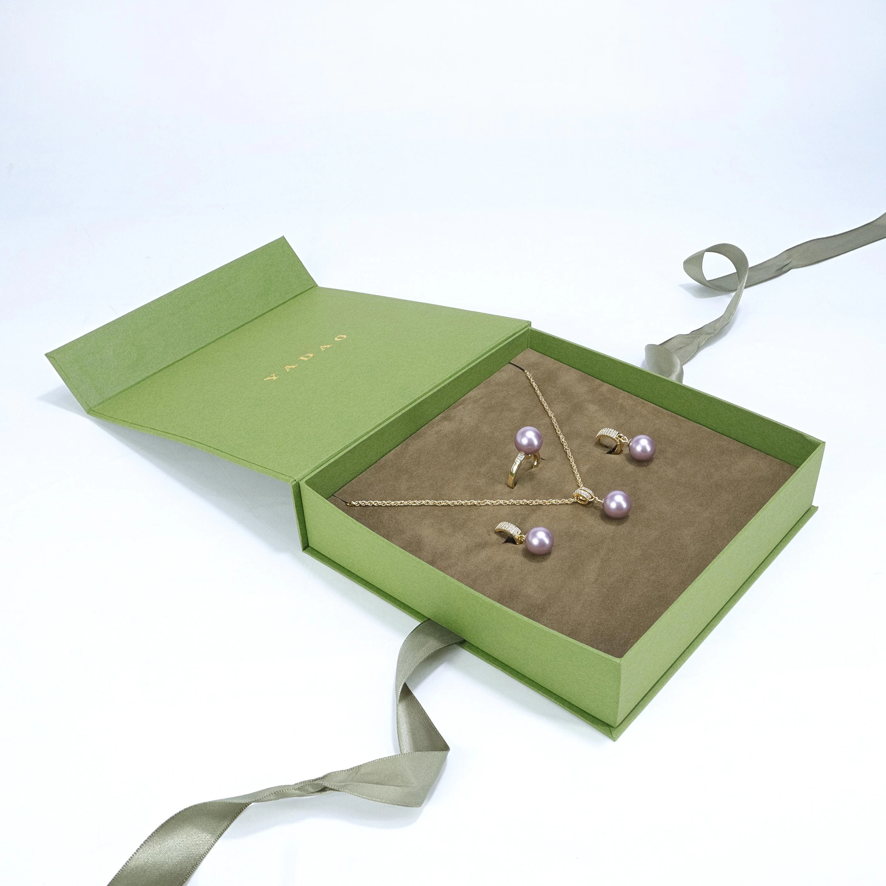 Gift Jewelry Box Green Jewelry Paper Packaging Custom Color Logo