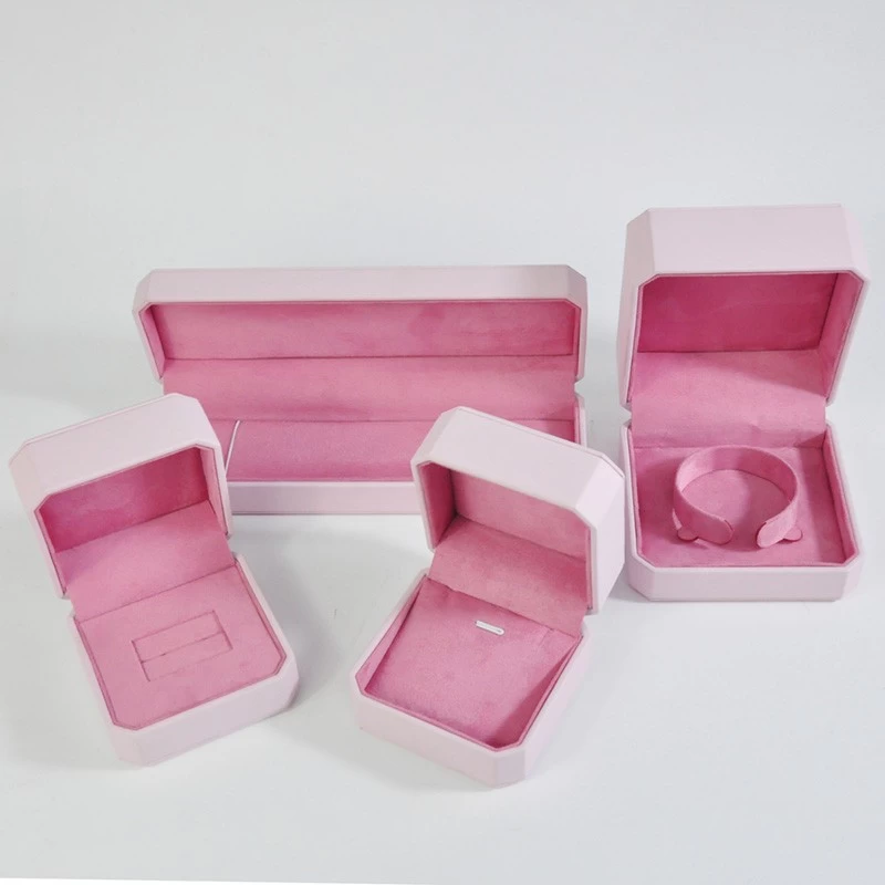 China New Popular Jewelry Box Pu Leather Octagonal Jewelry Packaging Free Custom Color Logo manufacturer