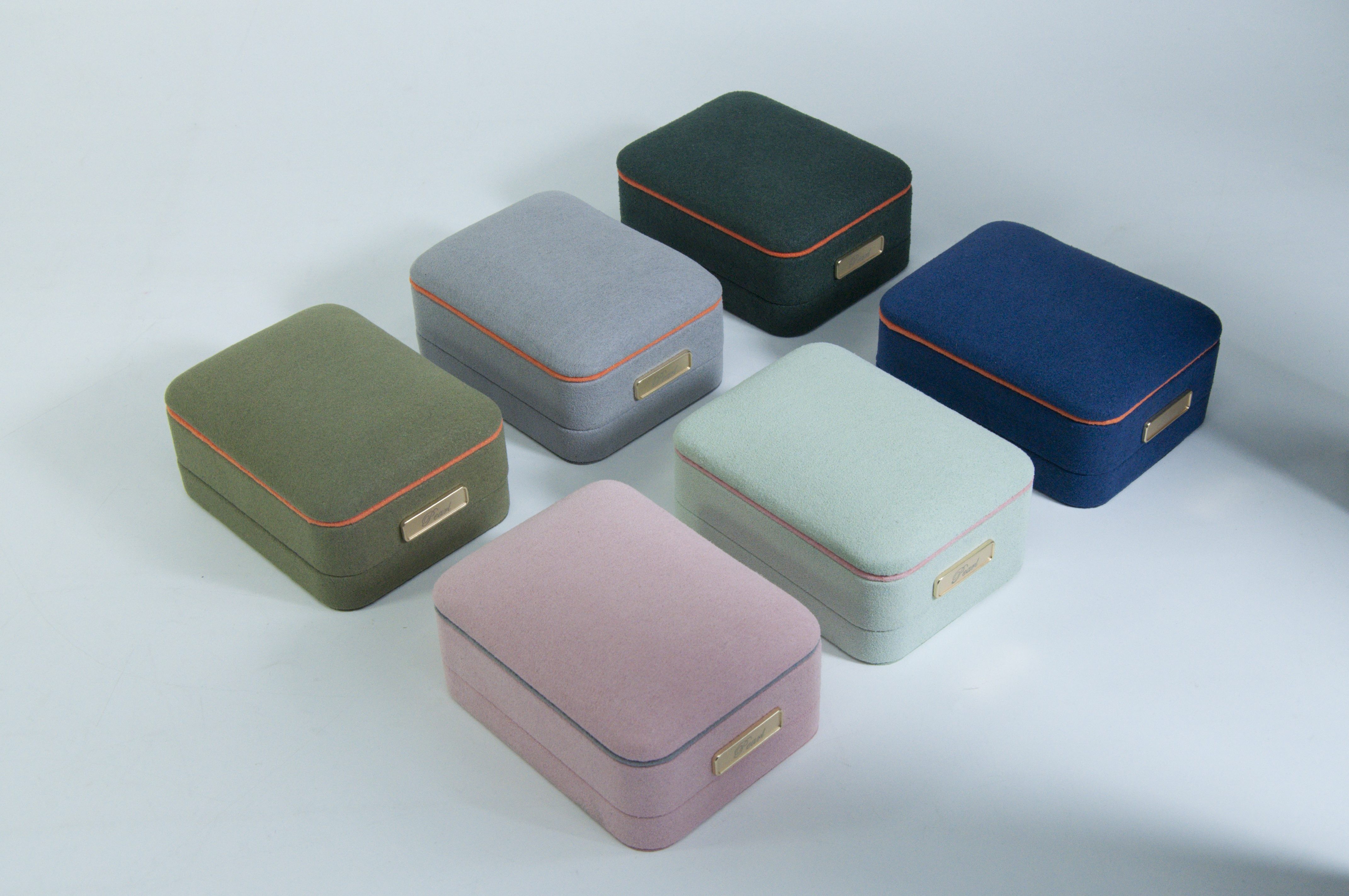 China 2024 New Jewelry Box Multiple Color Jewelry Packaging manufacturer