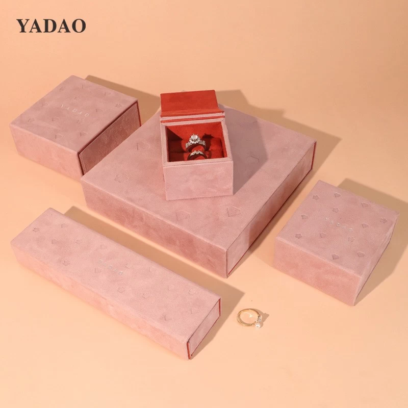FANAI DESIGN suede material falp style pinky jewellery accessories boutique gift packaging box set