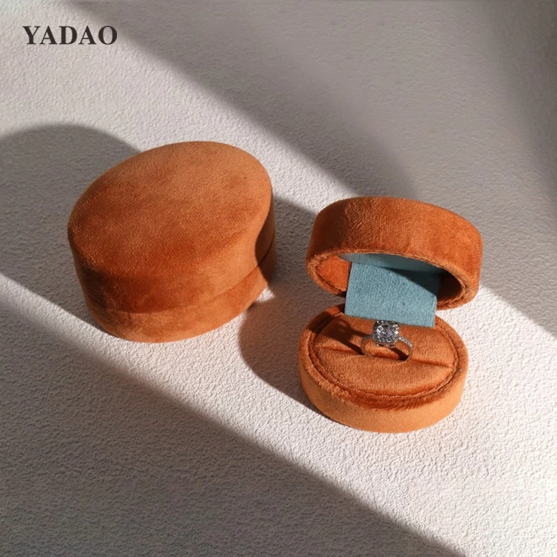 China factory making Bespoke jewellery accessory boutique store gifts studs earring packaging long velvet box