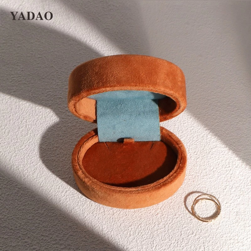 China factory making Bespoke jewellery accessory boutique store gifts studs earring packaging long velvet box