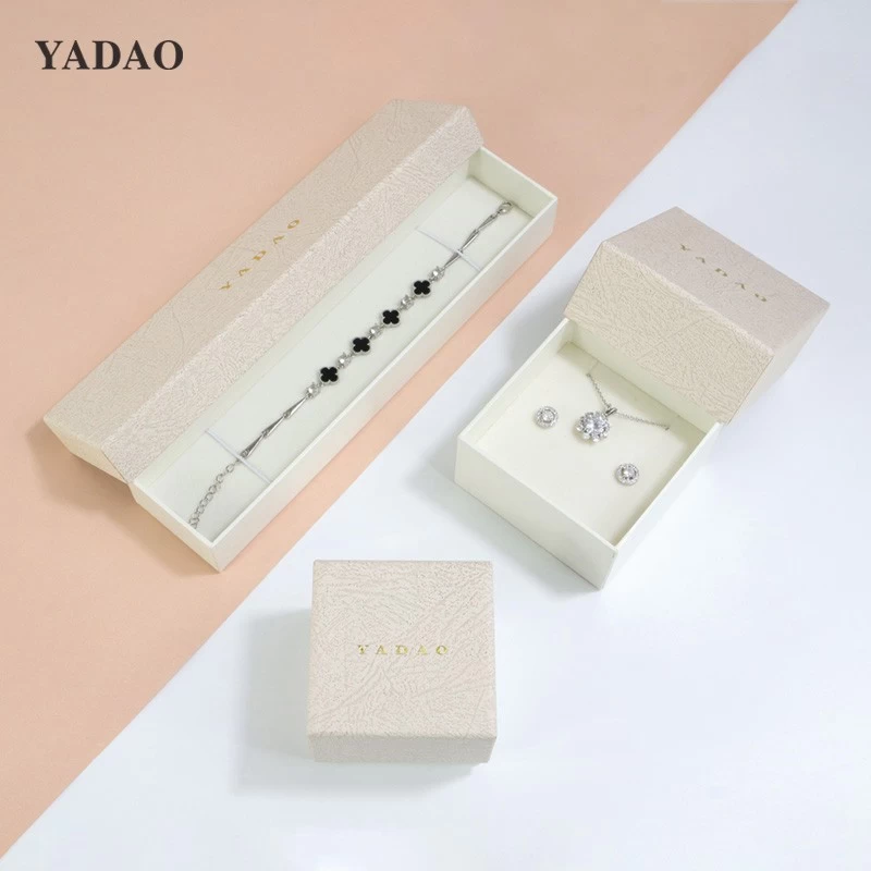 Cheaper option affordable price custom accessory packaging box E-commerce jewelry business Eco-friendly paper