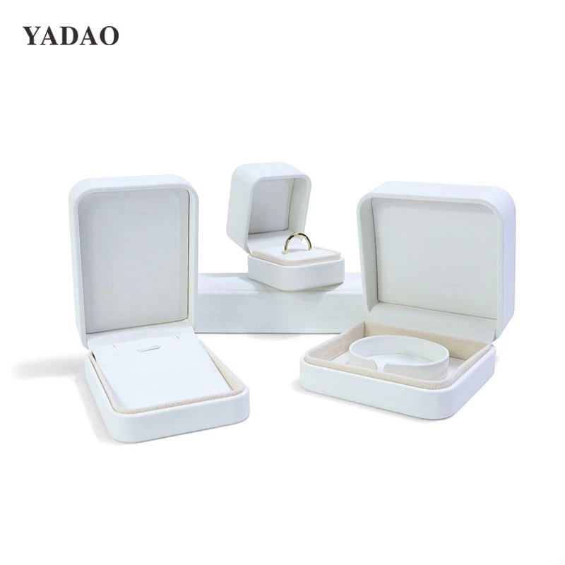 High-End Jewelry Presentation Boxes mordern trendy Jewelry Containers leather affordable box in China