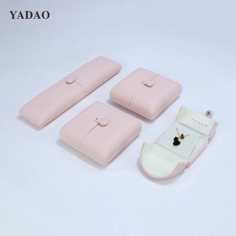 Pink double leather jewelry box pretty affordable jewelry box set made in China gift box to friend