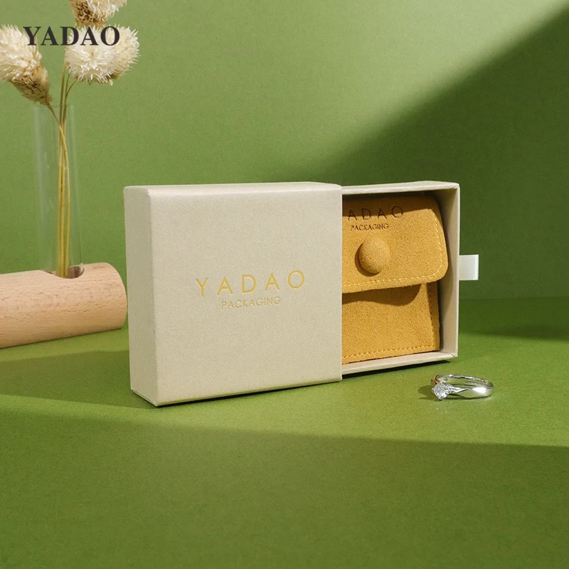 Naturlig beige Miljøvenlig holdbar letvægtsskuffedesign populært sølvsmykketilbehør online emballageæske posesæt