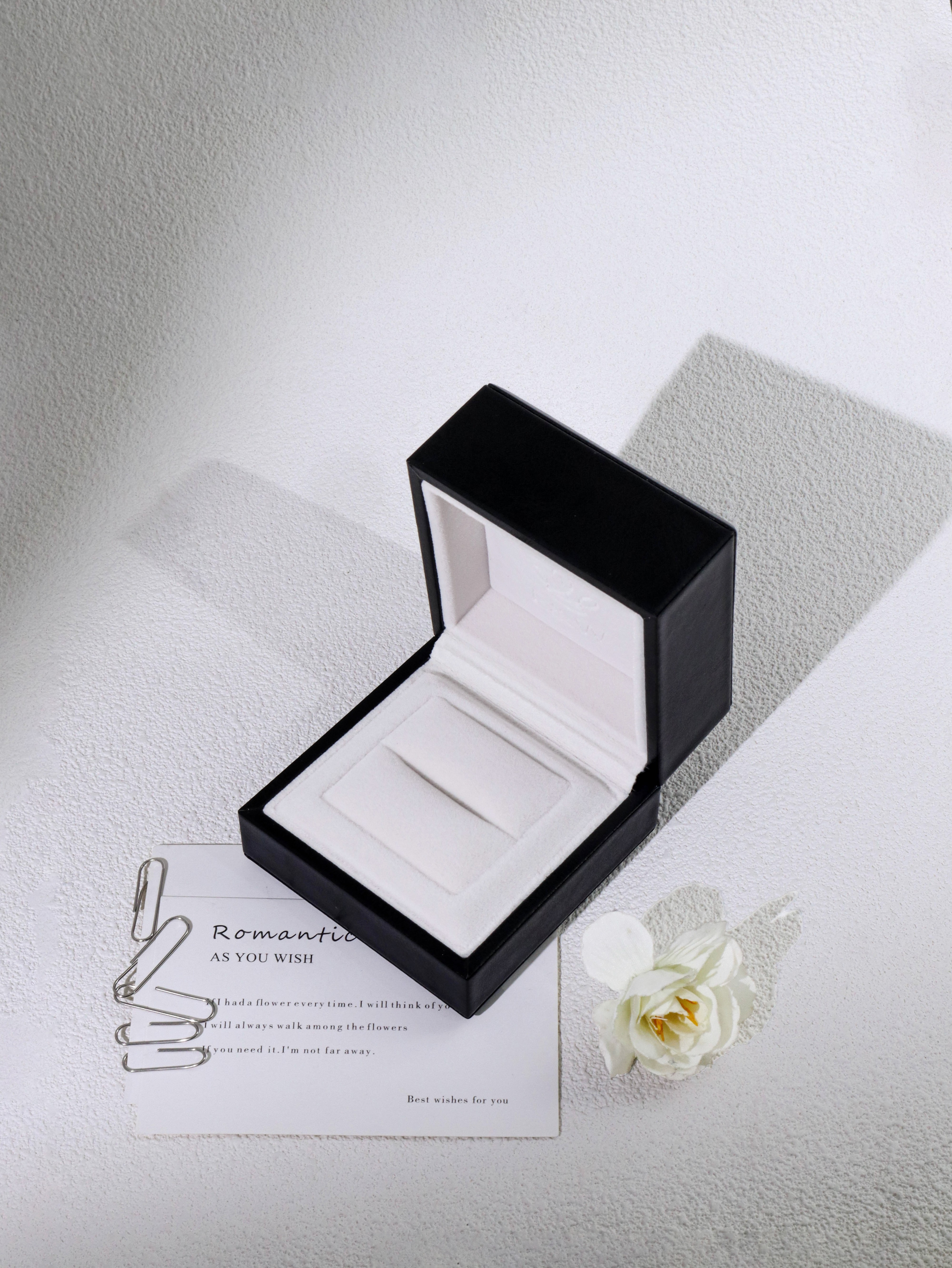 luxury black pu leather diamond ring good quality packaging box