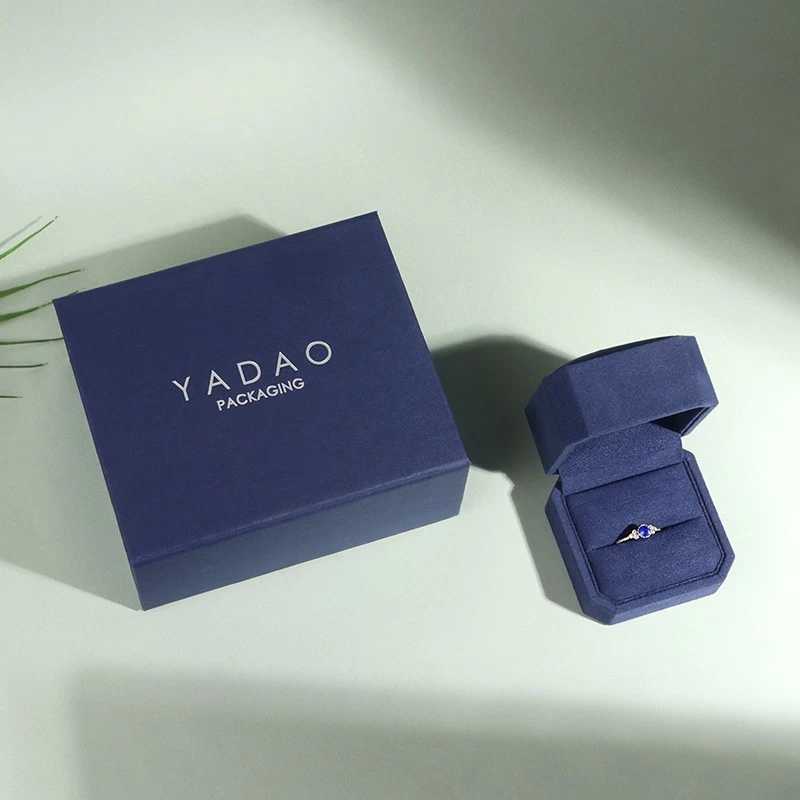 Marinblå Microfiber High End Fashion Design Jewelry Ring Box med lyxig yttre förpackningsfrakt