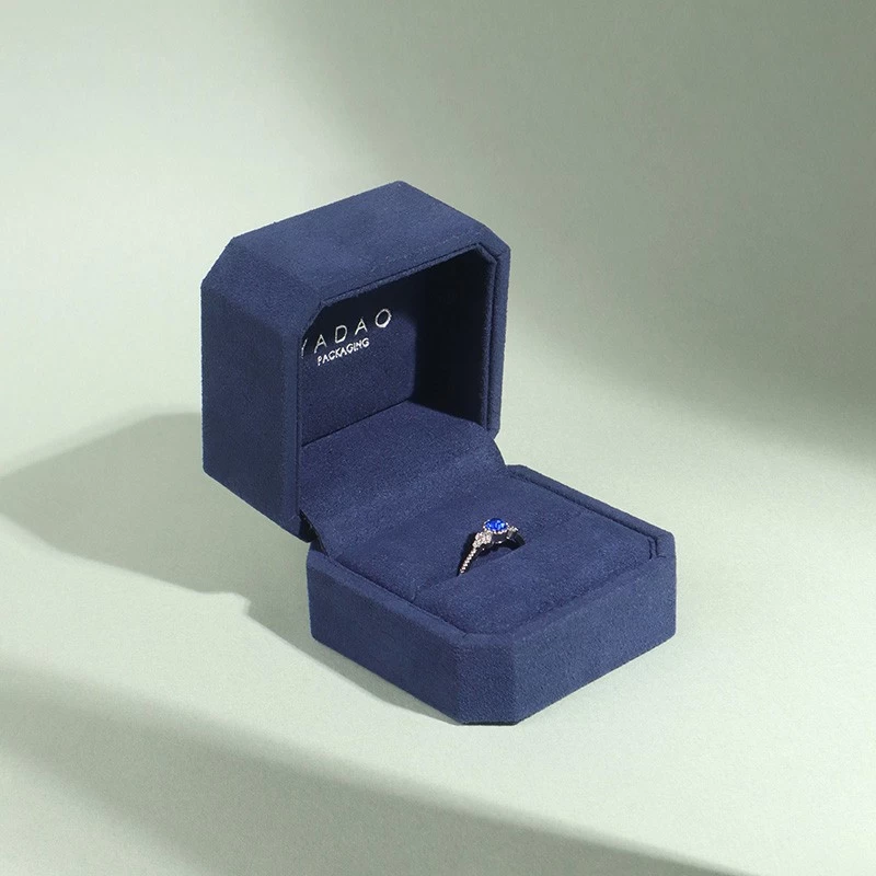 Marinblå Microfiber High End Fashion Design Jewelry Ring Box med lyxig yttre förpackningsfrakt