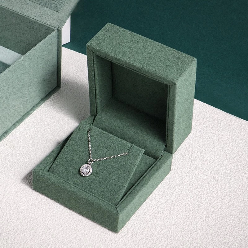 Green Eco-friendly sustainable box shipping protection fine jewelry store packaging