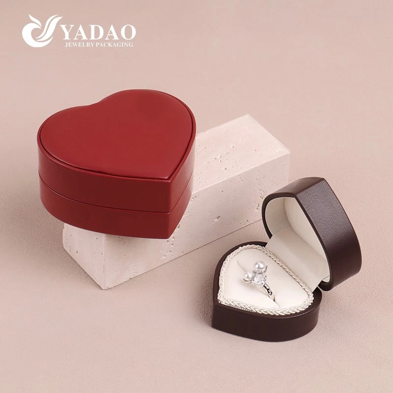 Gaya Romantis Bentuk Hati Hadiah Pernikahan Proposal Kejutan Ide Perhiasan Cincin Kalung Kotak Kulit