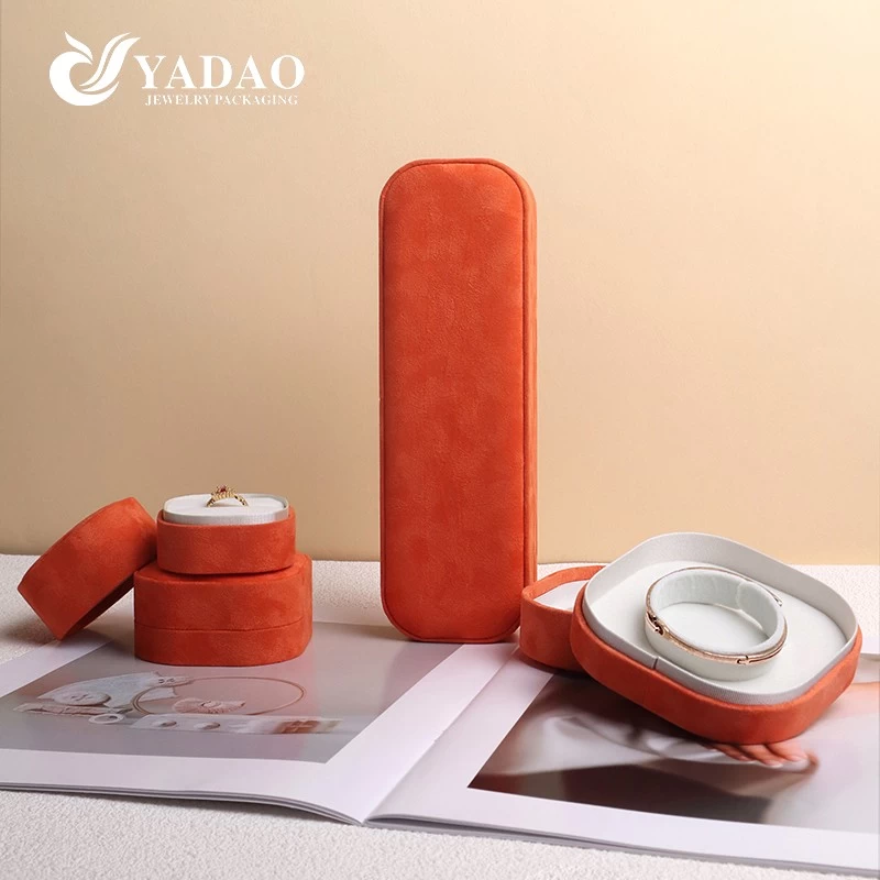 New color orange red eye catching ring necklace gift packaging style fashion accessory top lid velvet box