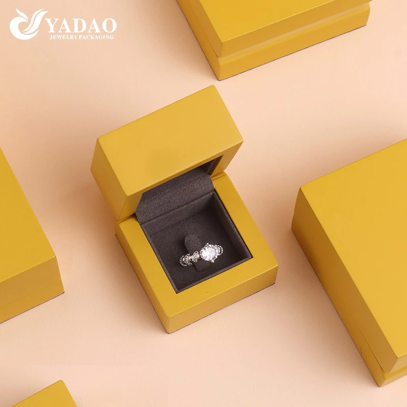 romantic style heart shape wedding gifts proposal surprise idea jewellery ring necklace leather box - COPY - umkfeo