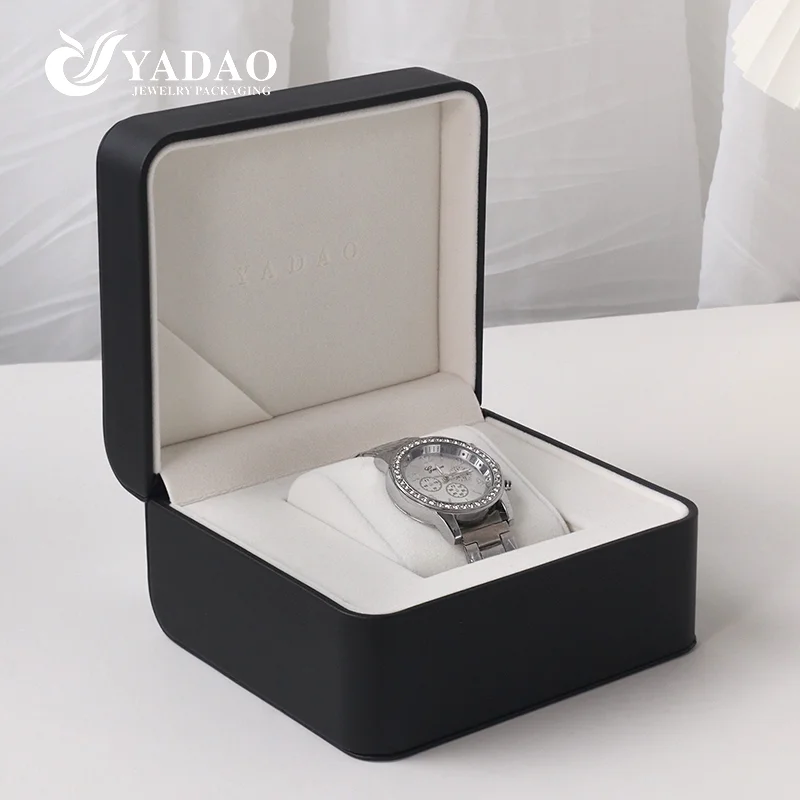 Echt leer, zwarte buitenkant, fluwelen binnenkant, hoogwaardige stijlvolle horlogeverpakking, displaydoos