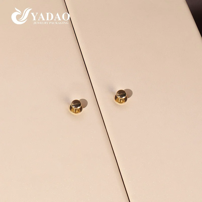 bruiloft diamanten sieraden set display grote verpakking met lade ketting buste deuropening