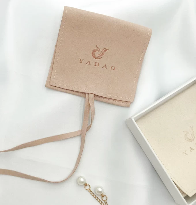 Yaodao 8x8cm luxury flat envelope microfiber jewelry pouches with logo for jewelry box