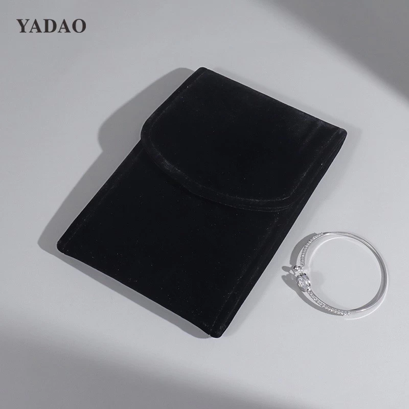 jewelry pouch for exhibition finished by black velvet