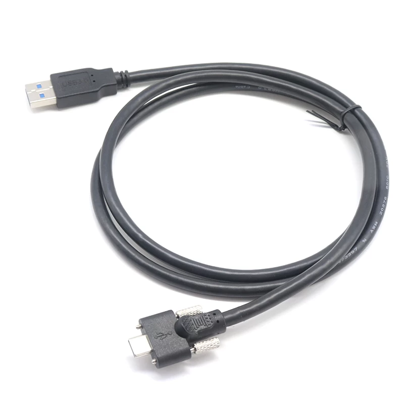 Chine Câble USB 3.0 standard USB 3.1 type C à double vis de verrouillage à montage sur panneau fabricant