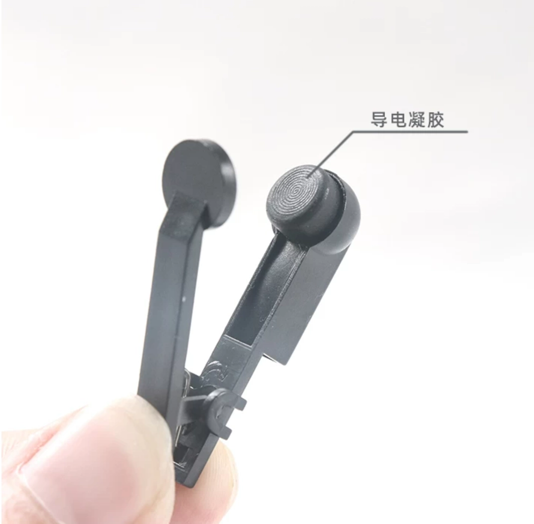 두개골 전기 요법 자극을 위한 귀 클립 전극은 무엇입니까?