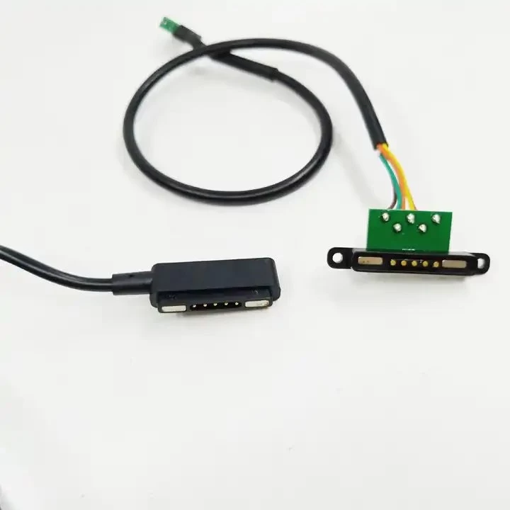China Cabo conector do carregador magnético pogo pin de 5 pinos com cabo de alimentação com fusível 3A fabricante