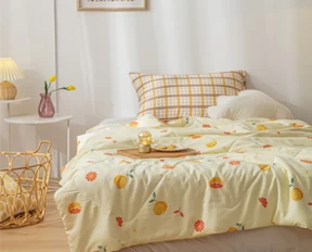 How to clean fiber quilt?
