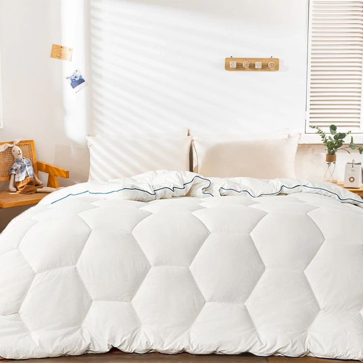 China High Standard Hotels Honeycomb Cloud Comforter OEM ODM Reversible Twin XL China Comforter Vendor manufacturer