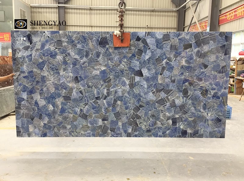 Dalle de pierres précieuses d'aventurine bleue rétro-éclairée en gros, panneau mural en pierre semi-précieuse