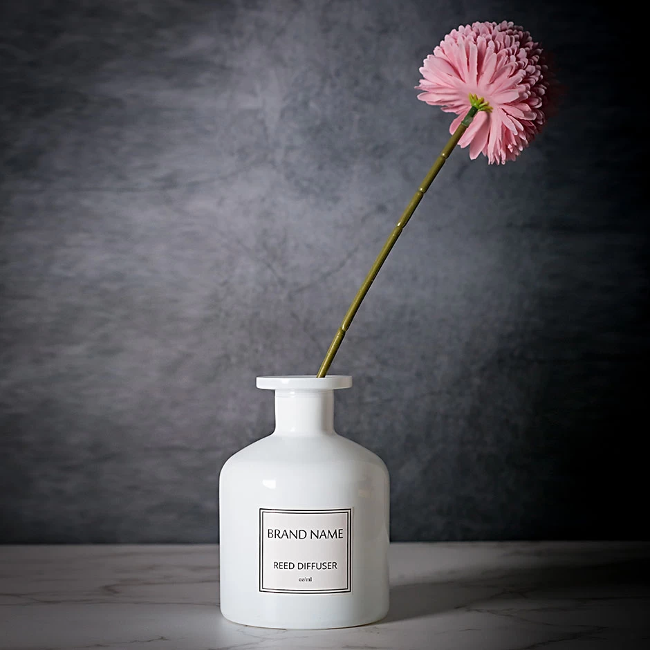 Home Fragrance White Reed Diffuser Bottle 8.5oz