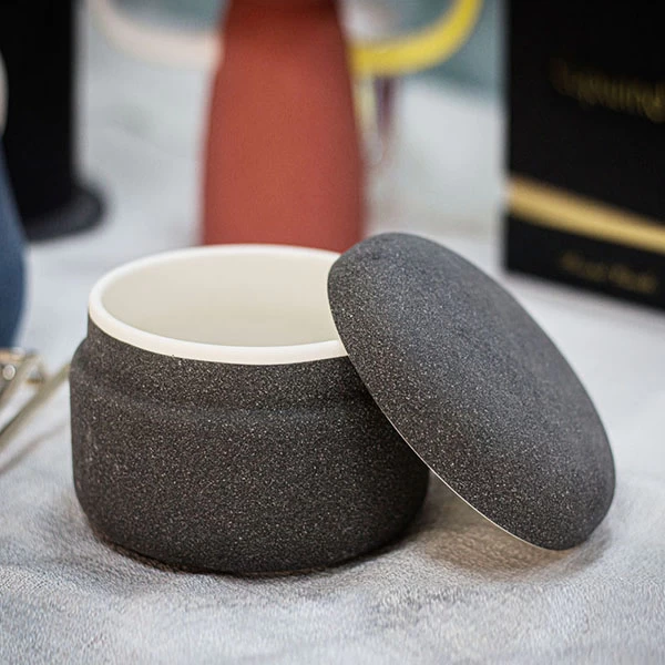 China ceramic candle container manufacturer