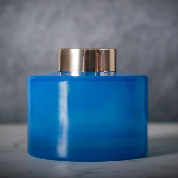 reed glass diffuser bottle