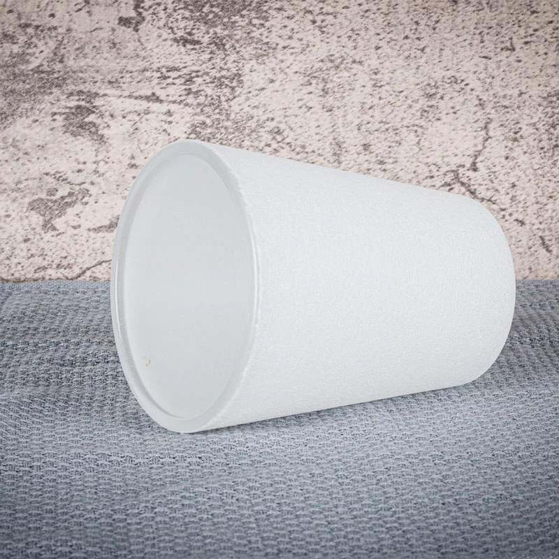 Portacandele in vetro bianco conico per decorazioni per la casa