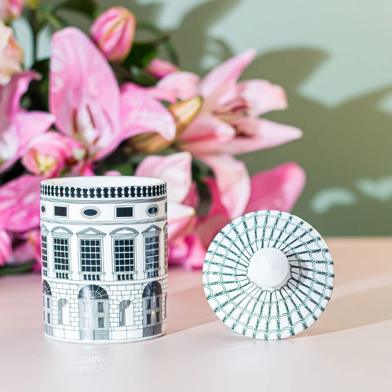 Ceramic Candle Jar with Lid for Scented Candle OEM & ODM, European Architecture-Large