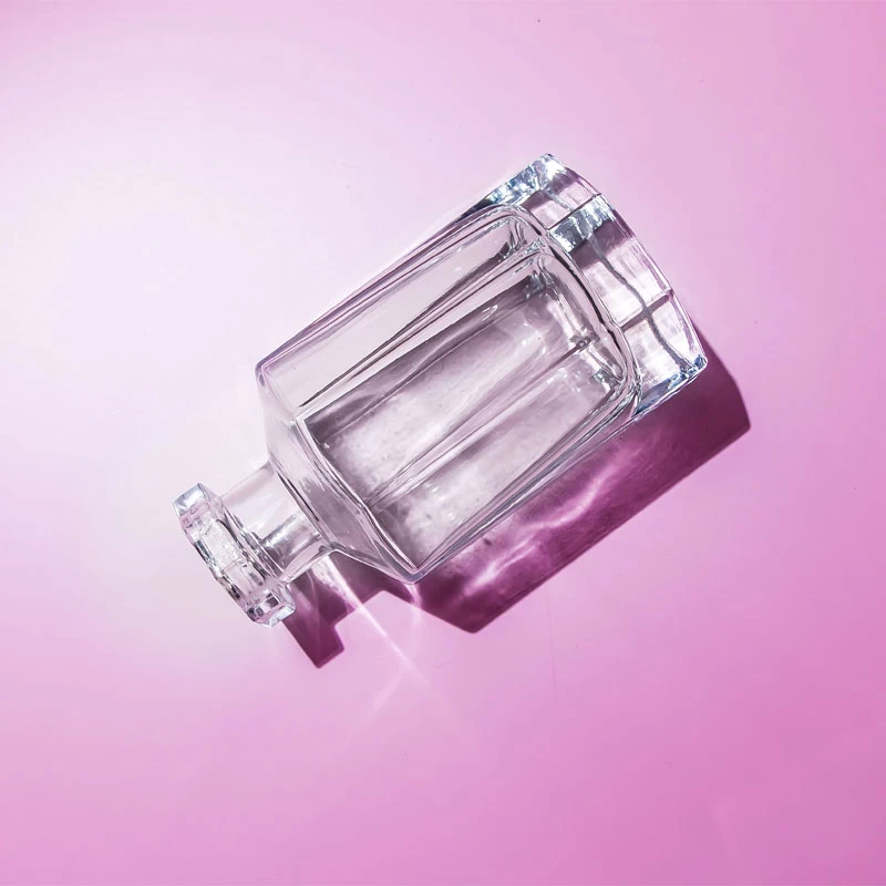 Empty 5.3oz Octangle Refillable Glass Diffuser Bottle with Fiber Sticks on Sale