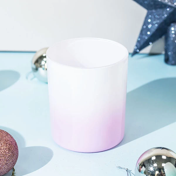 glass candle vessel with lid