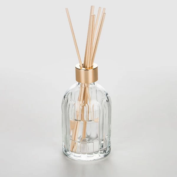 china glass diffuser bottle supplier