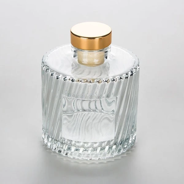 china glass diffuser bottle supplier