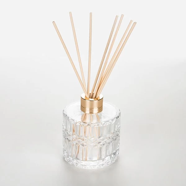china glass diffuser bottle supplier