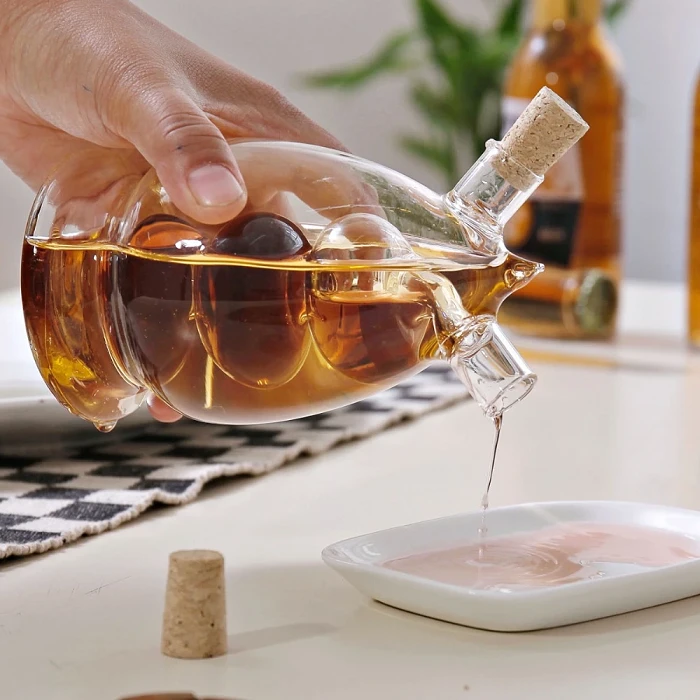 Стеклянные бутылки премиум-класса для специй и соусов со всего мира: прочные, эстетичные и экологически чистые