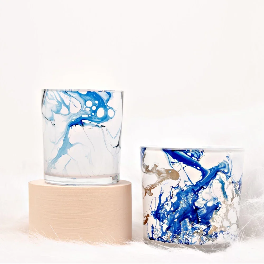 ارفع مستوى الديكور الخاص بك مع جرة الشموع الزجاجية المصنوعة من الرخام الأزرق من Cupwind: حيث يلتقي الفن بالوظيفة