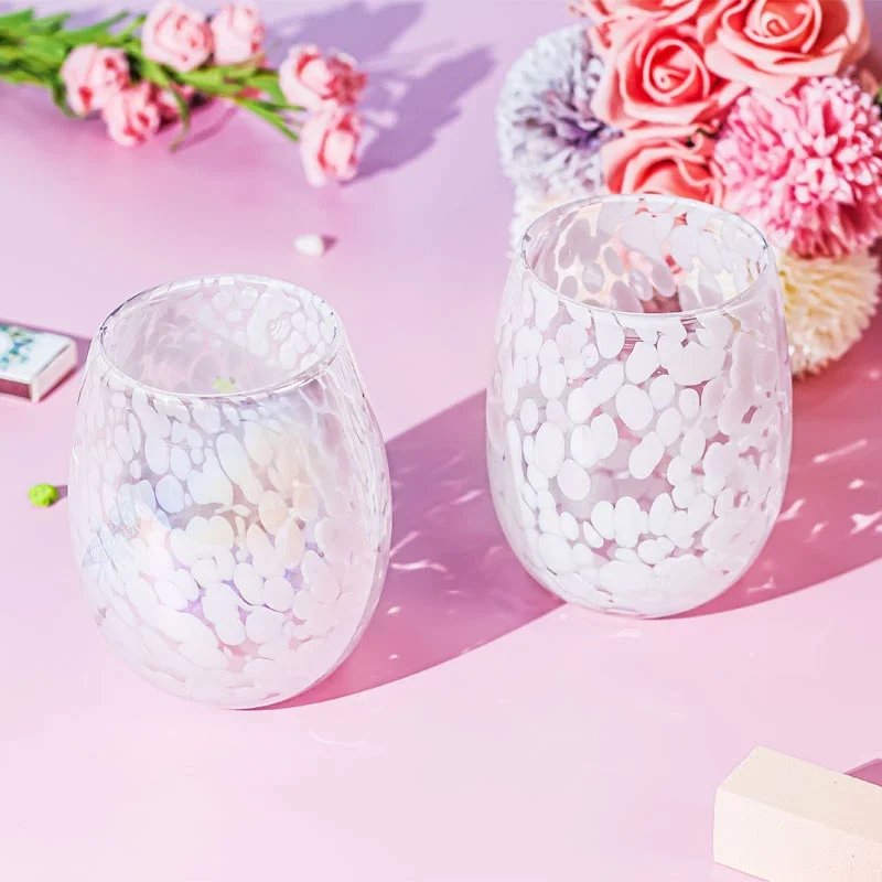 زجاج البورسليكات العالي مقابل الزجاج العادي: كيف تفوز أوعية الشموع من المصانع الصينية بالسوق من خلال اجتياز اختبارات مقاومة الحرارة