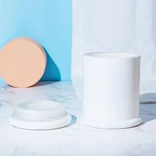 Cupwind: بيع جرة الشموع الفاخرة بالجملة في أوروبا | شعار مخصص وموردي السيراميك السائبة